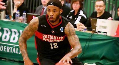 Ετοιμάζει βαλίτσες για Αθήνα ο Ντένμον