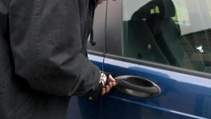 Είχαν ρημάξει τα αυτοκίνητα λουόμενων στη Χαλκιδική