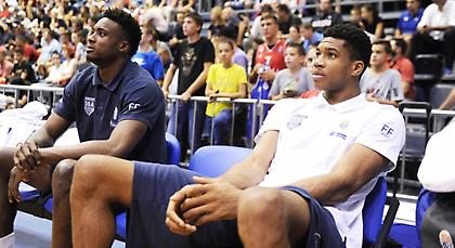 Θα εξεταστεί στην Κίνα ο Αντετοκούνμπο από τους γιατρούς των Μπακς!