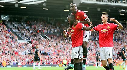 Έτρεχε με χίλια η Μαν. Γιουνάιτεντ στην πρεμιέρα (pic)