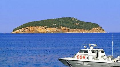 Καβάλα: Εγκλωβίστηκαν σε νησάκι - Τις έσωσε το λιμενικό