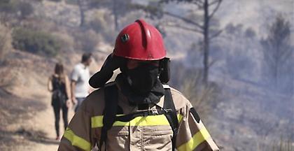 Ξημέρωμα χωρίς ενεργό μέτωπο φωτιάς στην Ανατολική Αττική