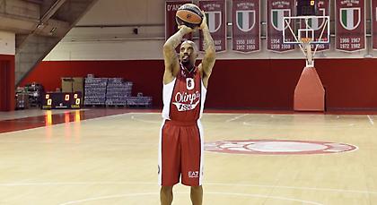 Φόρεσε τα… Αρμάνι ο Θίοντορ