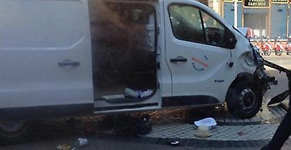 Βαρκελώνη: Η φωτογραφία του άνδρα που νοίκιασε το λευκό βαν