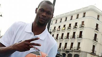 Στον Άρη κι επίσημα ο Πέτγουεϊ!