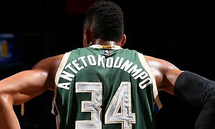 Ο… γλωσσοδέτης του Αντετοκούνμπο (video)