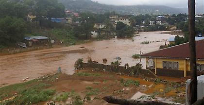 Σιέρα Λεόνε: 400 νεκροί και 600 αγνοούμενοι από τις πλημμύρες