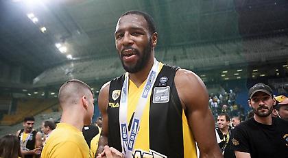 Ανακοίνωσε Ελόνου η ΑΕΚ!