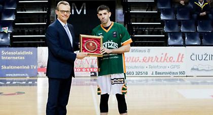 Κολοσσός: Υπέγραψε και ανακοινώνεται ο Πρόστραντ!