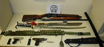 Ελεύθερος ο επιχειρηματίας στο Βόλο που απείλησε εφοριακούς πυροβολώντας στον αέρα