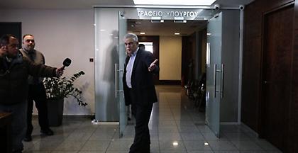 Μέτρα για τα παράτυπα τζαμιά προανήγγειλε ο Τόσκας