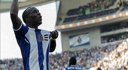 Συνεχίζoυν να πετούν «φωτιές» Πόρτο, Αμπουμπακάρ