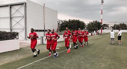 Άρχισαν τα... βάσανα για Ολυμπιακό (pics)