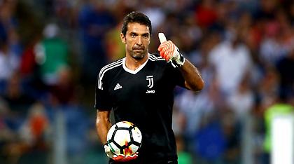 ΘΕΜΑ: Οι εν ενεργεία ποδοσφαιριστές με τις περισσότερες συμμετοχές στα κορυφαία πρωταθλήματα