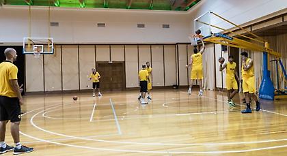 Αναχωρεί για Καρπενήσι χωρίς Χάρις και Λαρεντζάκη η ΑΕΚ