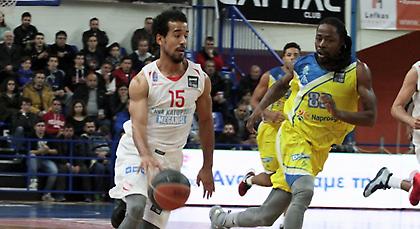 Πήγε στην Αγγλία ο Ρόμπινσον