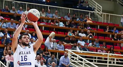 Παπανικολάου: «Να επικεντρωθούμε στην άμυνα»