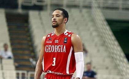 Ντίξον: «Ήθελα να μείνω στην ΑΕΚ, δεν θα ξεχάσω τον κόσμο»