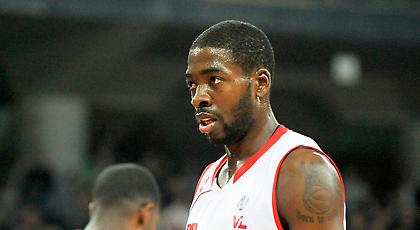 Στην Μπέτις ο Ανοσίκε