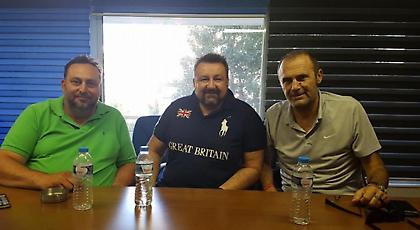 ΕΠΙΣΗΜΟ: Στον Πανιώνιο ο Καλαφατάκης