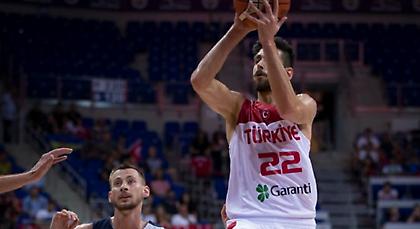 «Αυτοκρατορικό» κάρφωμα από τον Κορκμάζ! (video)