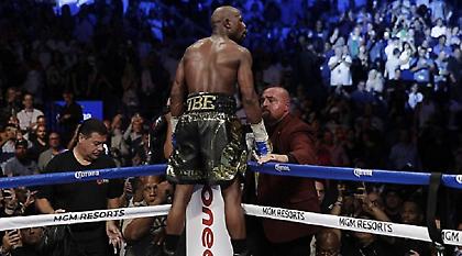 Όλο το «χαρτί» στον Μεϊγουέδερ (σκίτσο)