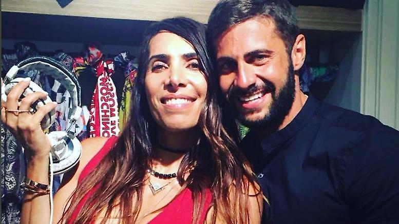 Η Μάγκυ Χαραλαμπίδου στην αγκαλιά του Βασάλου