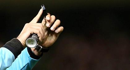 Δεν «σφυρίζουν» ούτε στην Football League οι Σπάθας, Παππάς, Γιάχος!