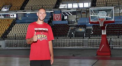 Έρχεται για την προετοιμασία με τον Ολυμπιακό ο Τιλί