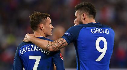 Έκρυψαν την μπάλα Γκριεζμάν-Ζιρού (video)