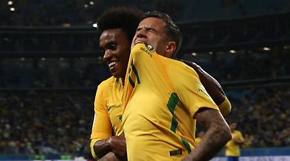 «Τρένο» για το Μουντιάλ η Βραζιλία (vids)