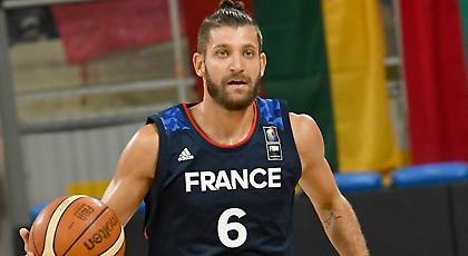 Ντιό: «Μεγάλη ομάδα η Ελλάδα, να δείξουμε το πραγματικό μας πρόσωπο»