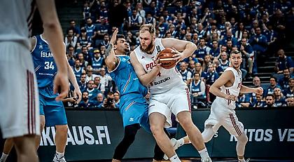 Έφαγε για μεσημεριανό τους Ισλανδούς η Πολωνία