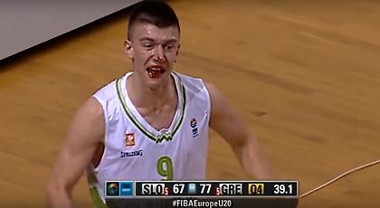 Ο Σλοβένος διεθνής που είχε κάνει… ροντέο το ματς με τον Μίσσα (video)