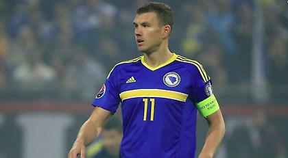 Κεφαλιά-δυναμίτης από Τζέκο, 1-0 η Βοσνία (video)