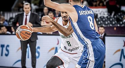 Αέρινος Χάνγκα, έδωσε καλάθι στο... πιάτο (video)