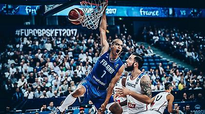 Χαφ: «Φέρε φίλε ένα τρίγωνο Πανοράματος»