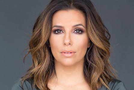 Στην Ελλάδα η Eva Longoria! Φωτογραφίες από τις διακοπές της