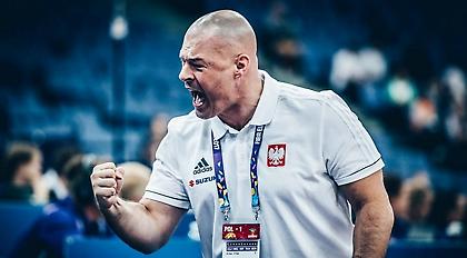 Τέιλορ: «Μεγάλο ματς για μας με Ελλάδα. Θα παίξει ο Σλότερ»