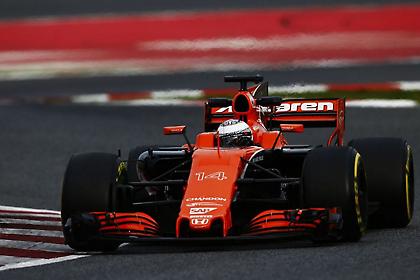 Εξετάζει τη δημιουργία δικού της κινητήρα η McLaren