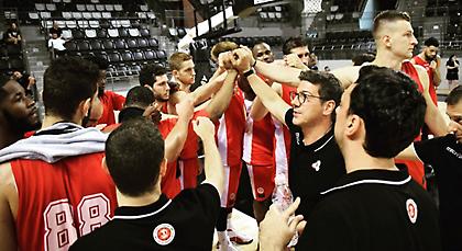 Με το… δεξί ο Κατσικάρης στη Χάποελ