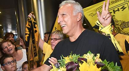 Η θερμή υποδοχή στον Νίκο Γκάλη (pics)