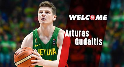 Ανακοίνωσε Γκουντάιτις η Αρμάνι