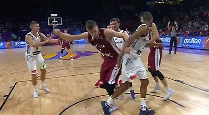 Πορζίνγκις: «Ο Ράντολφ έπαιζε βρώμικα»