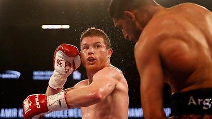 Κανέλο: «Θα βγάλω νοκ-άουτ τον Γκολόβκιν»