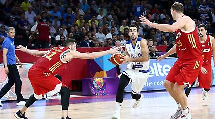 Η αγκαλιά Σλούκα-Ομπράντοβιτς (pics)