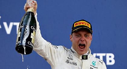 Συνεχίζει στη Mercedes ο Μπότας