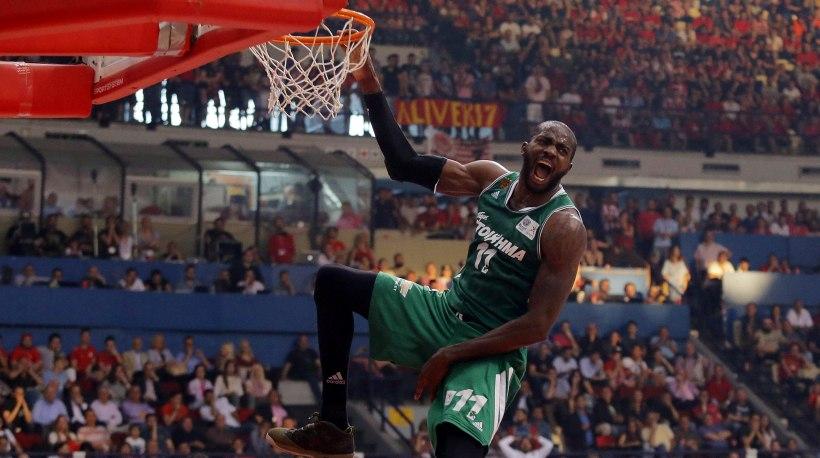 Αποθέωσαν Λάσμε στο ΟΑΚΑ