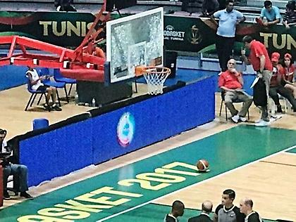 Έσπασε το ταμπλό στον ημιτελικό του Αφρομπάσκετ (video)