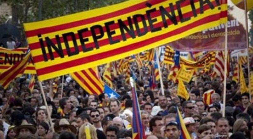 Ισπανία: Χιλιάδες διαδηλωτές στηρίζουν το δημοψήφισμα στην Καταλονία